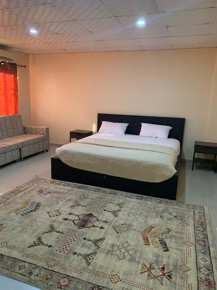 SierraLeone-SkyInn-hotel-DoubleRoom_SL